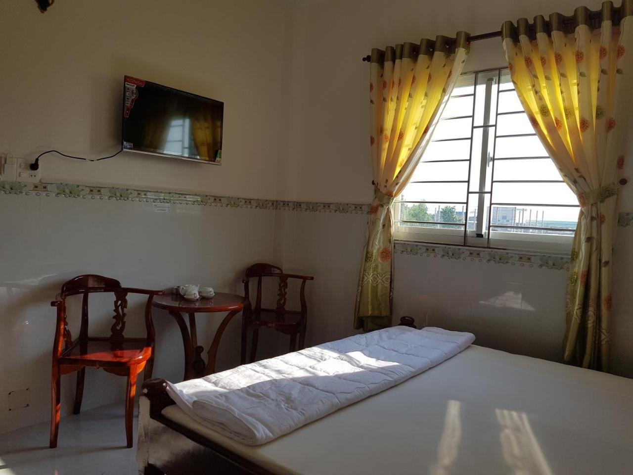 Minh Kim Guesthouse チャウドック エクステリア 写真